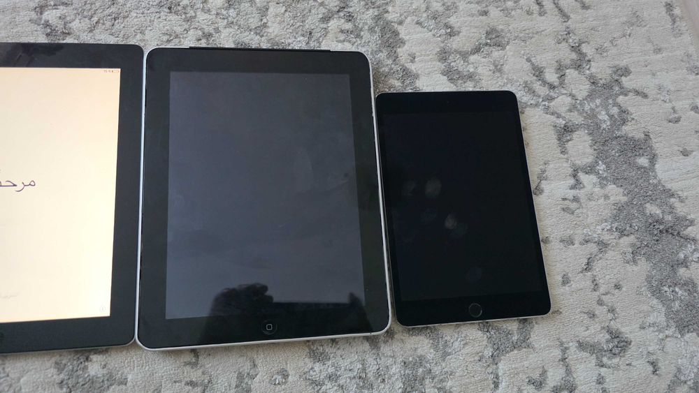 Tablete Apple Ipad: A1460, A1396, A1337, A1538