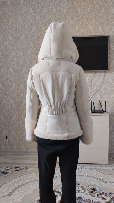 Продам 2дубленки по цене 1й!!!