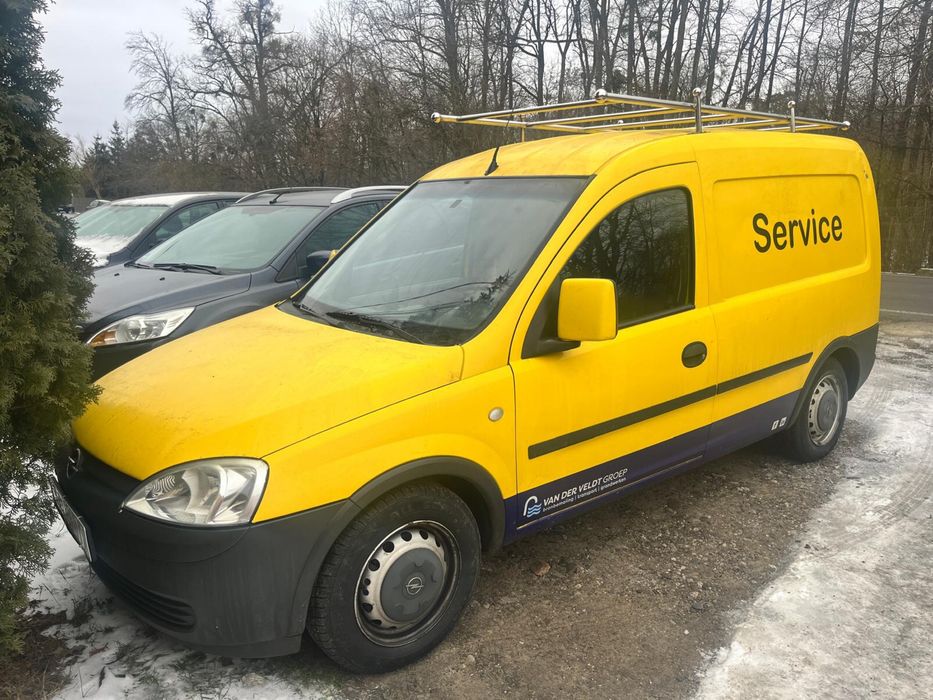 INCHIRIERI AUTO BACAU : Inchiriere/ inchiriez auto/ masina/ duba 8+1