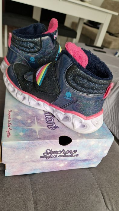 Есенно-зимни обувки Skechers за момиче 31 номер