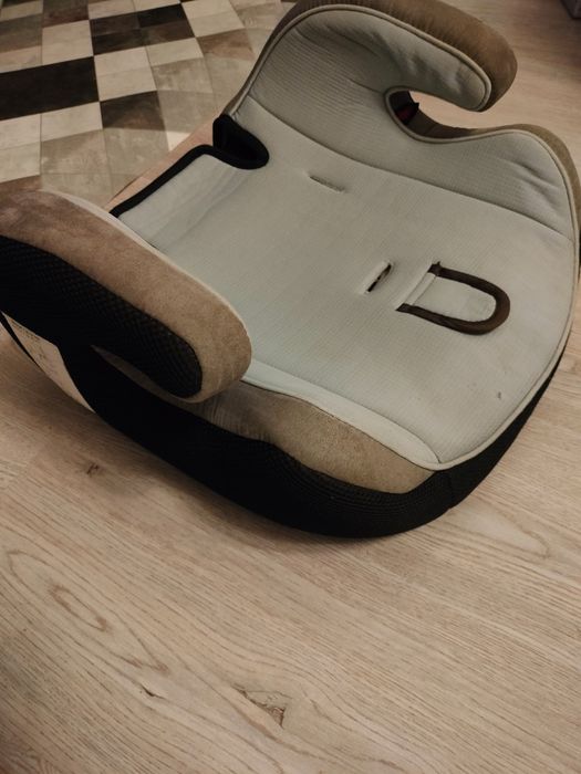 Scaun auto/inaltator copii