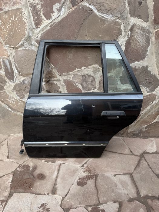 Двери на туринг BMW e34