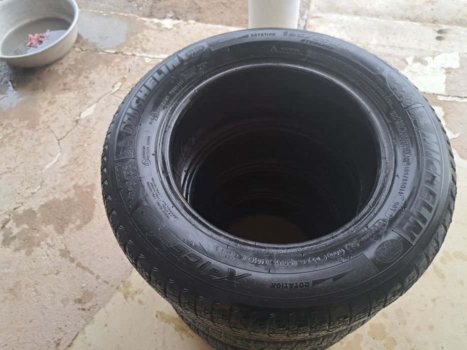 Шина Мишлен б/у.