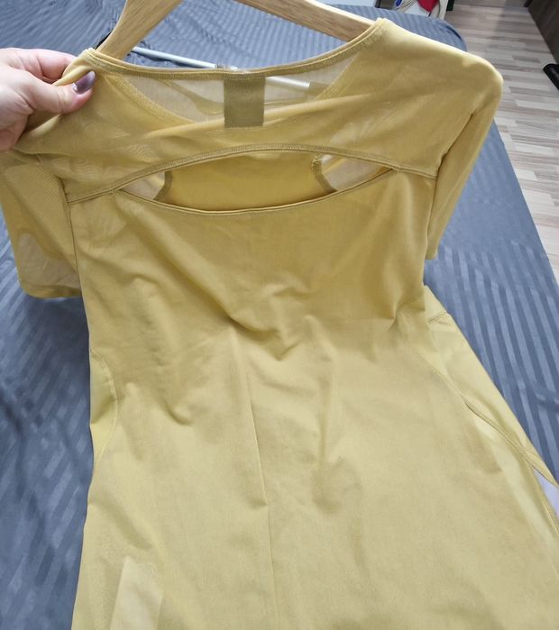 Compleu Nike colanti si tricou