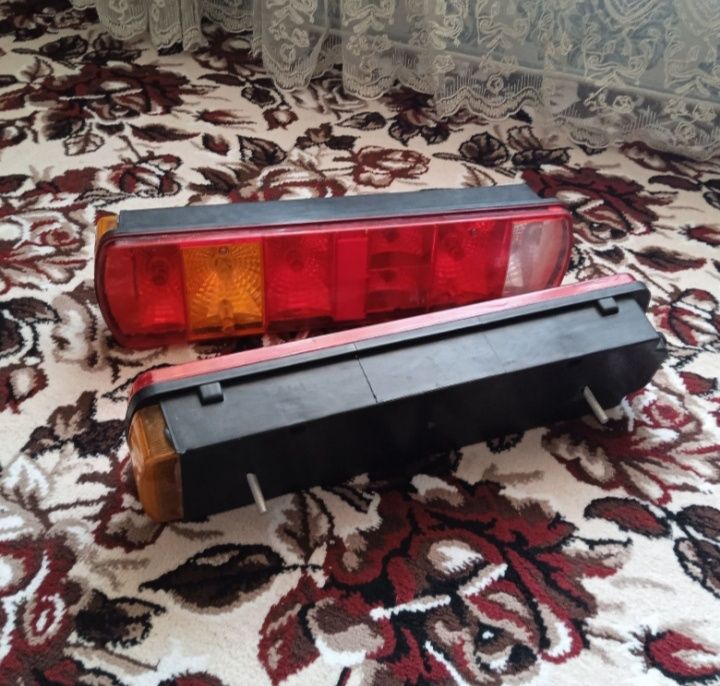 Задний стоп грузавой машин