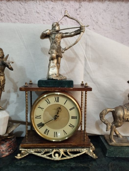 Статуэтки бронза литьё