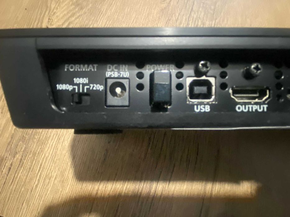 Mixer video Roland V1