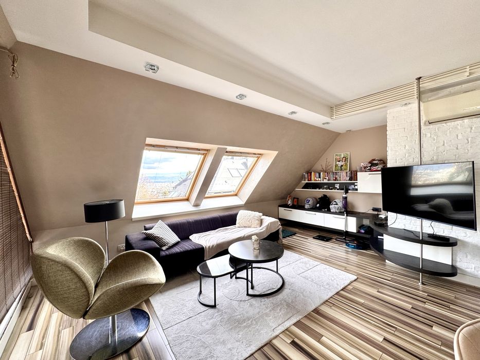 Дизайнерски диван BoConcept