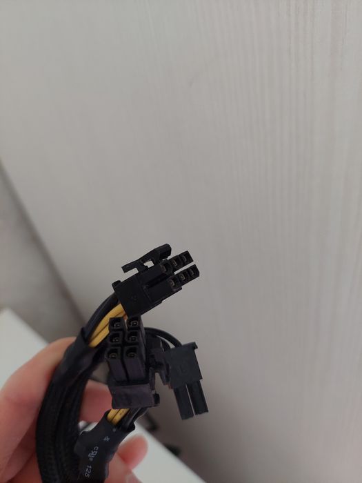 Блок питание HuntKey 550 Watt.