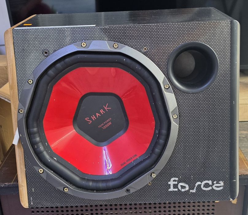 Бас каса Shark 1200w