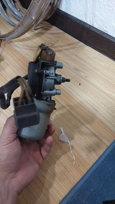 Моторчик от дворников ЖИГУЛИ