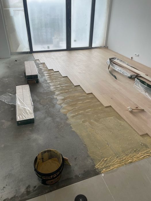 Montaj parchet laminat și SPC București