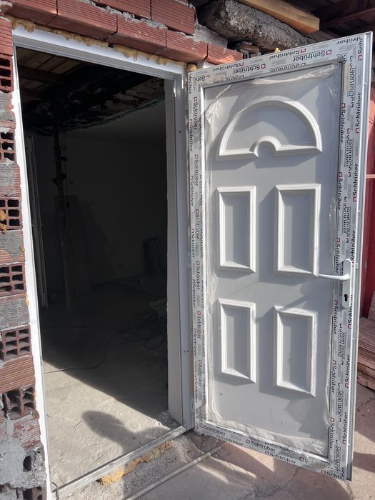 Входни Блиндирани метални интериорни