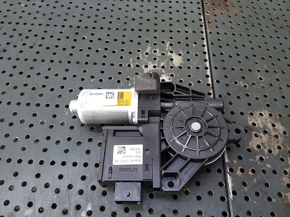 Motoras macara dreapta fata jeep compass 2 c37722104 e91292100