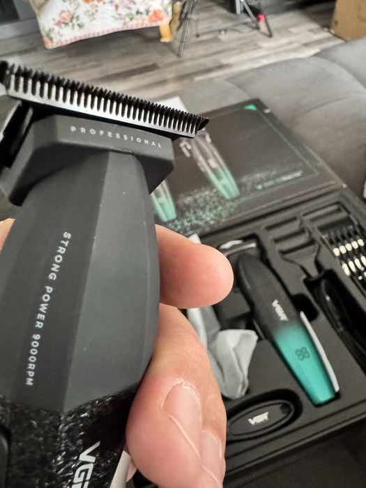Masina de tuns VGR V-640 S2, Noua!