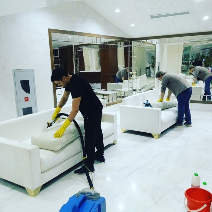 Чистка мягкой мебели Химчистка стулья матрас диван и ковров гилам ювиш