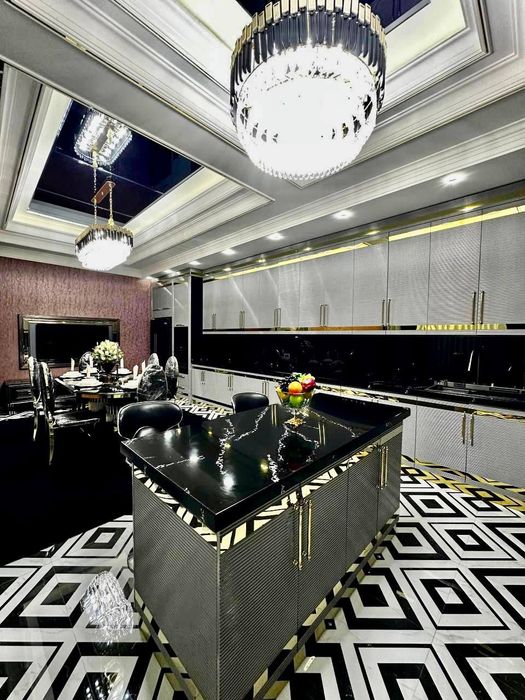 Продаётся Дом 4,2 соток в Юнусабад 17 квартал Ор Гвардейский