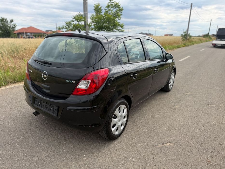 Opel Corsa - 1.0 Benzina - An 2009
