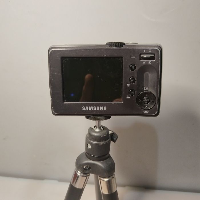 Продам фотоаппарат "самсунг".