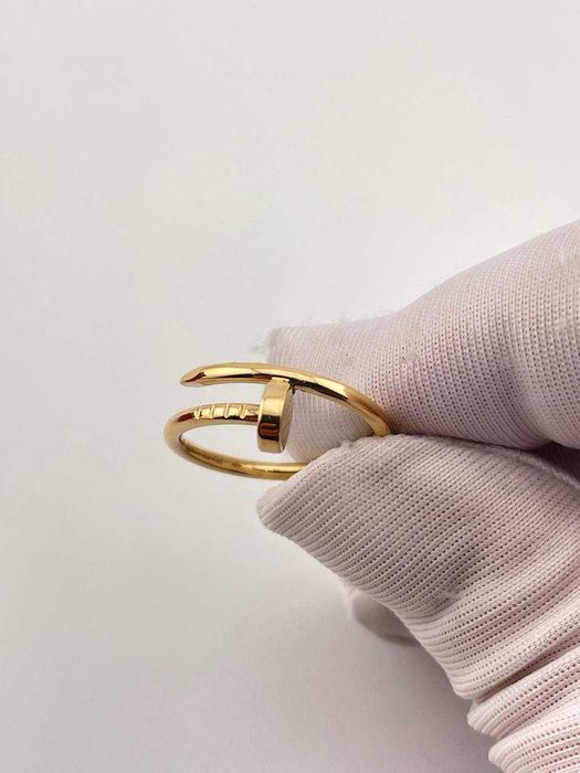 Кольцо Cartier Juste Un Clou