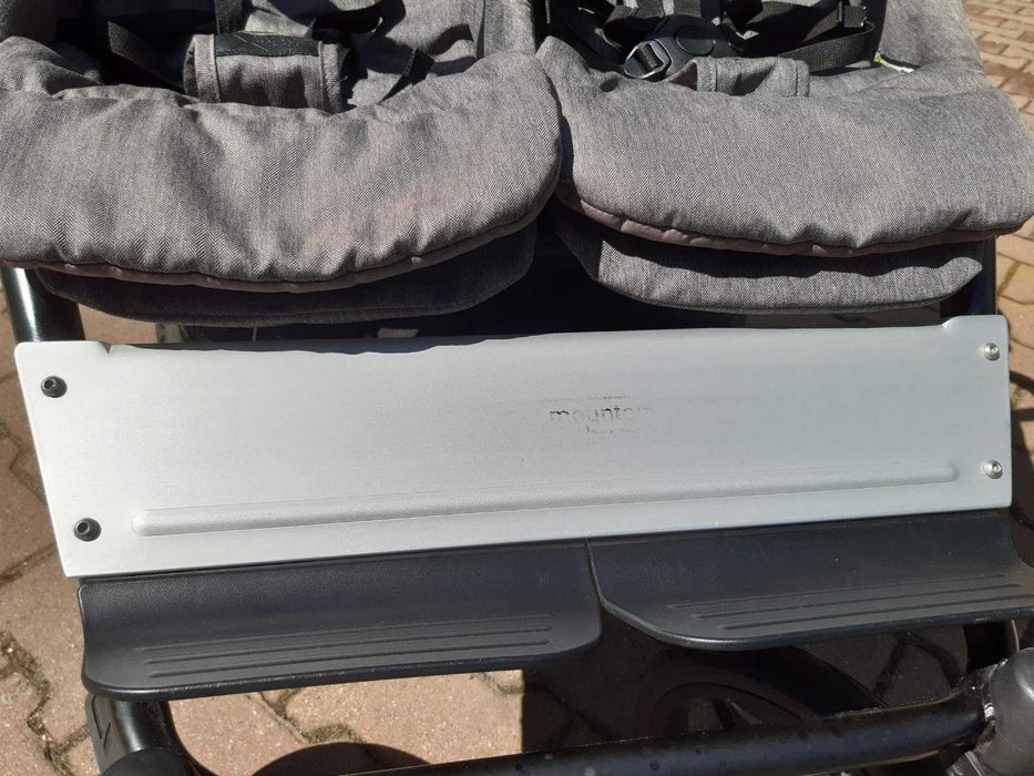 Количка за близнаци Mountain Buggy Luxury Edition +/- аксесоари