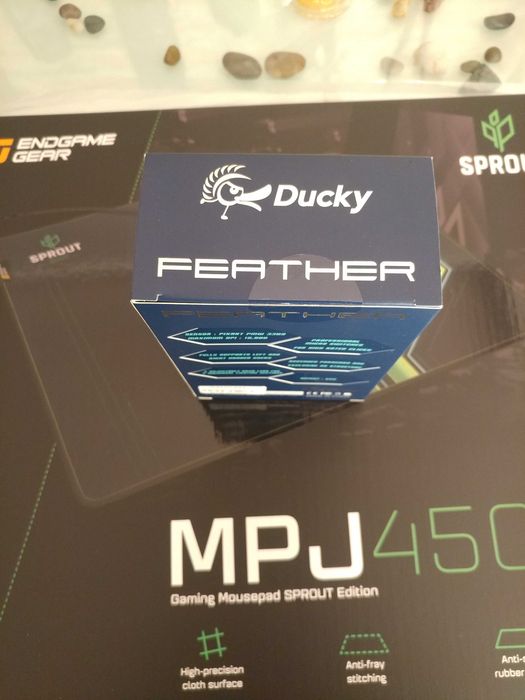 Нова Ducky Feather Gaming Mouse, ARGB, Kailh + Нов Пад Endgame MPJ450