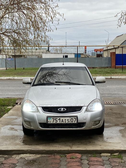 Приора 2013 в хорошем состоянии