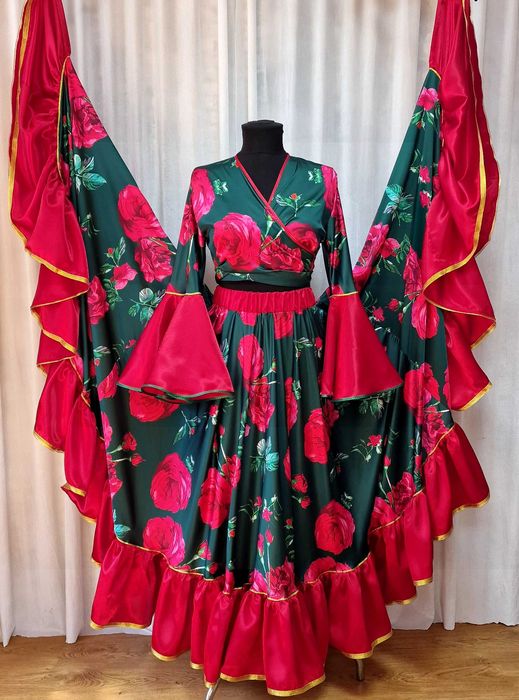 Costum dans tiganesc