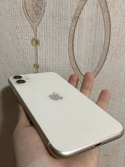 Iphone 11 белого цвета