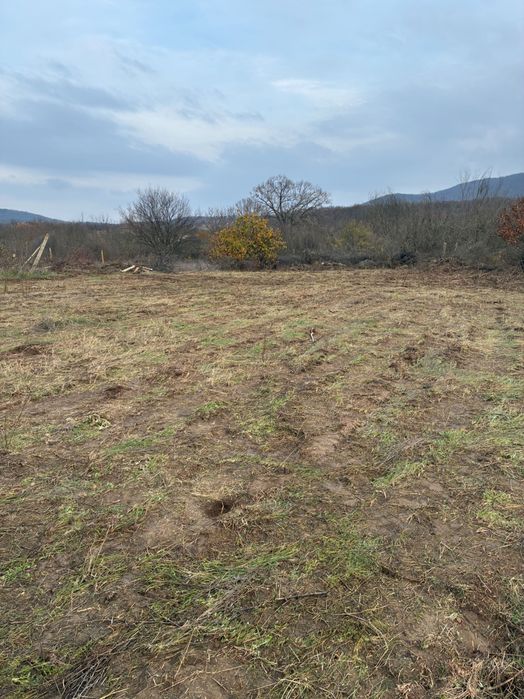 Продавам.  парцел село. Съединение
