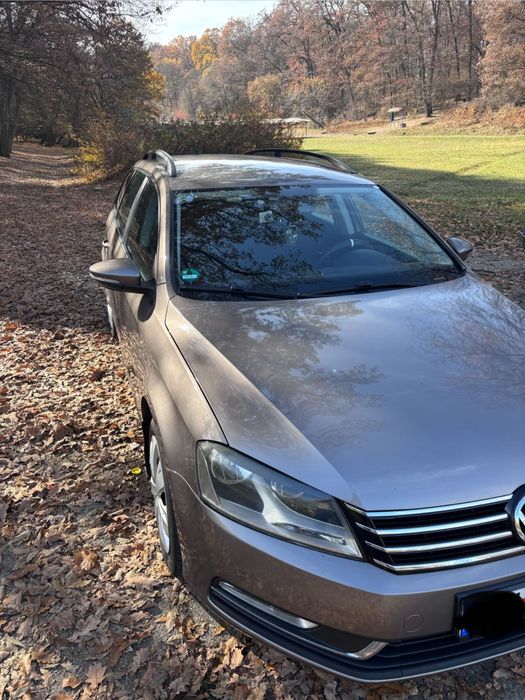VOLKSWAGEN Passat 2011 — imagine 1