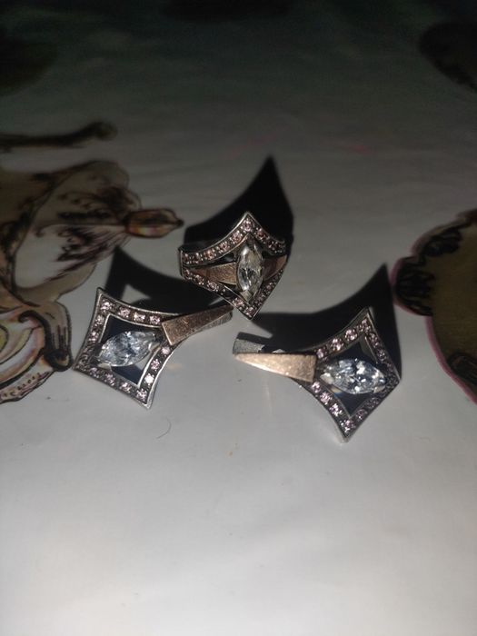 Гумис комплект сатылады