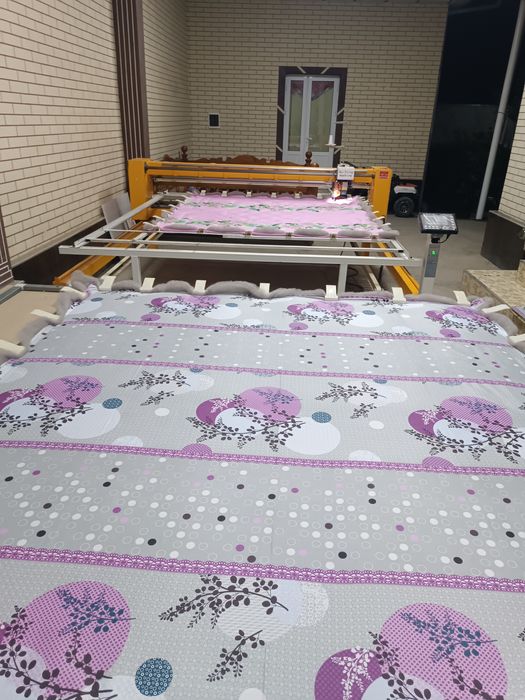 Sentifon ko'rpa qavish mashinkasi sotiladi oilaviy beznes uchun qulay