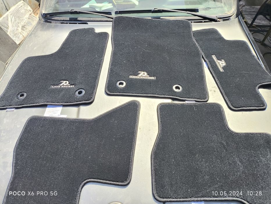 Коврики Land Cruiser 300