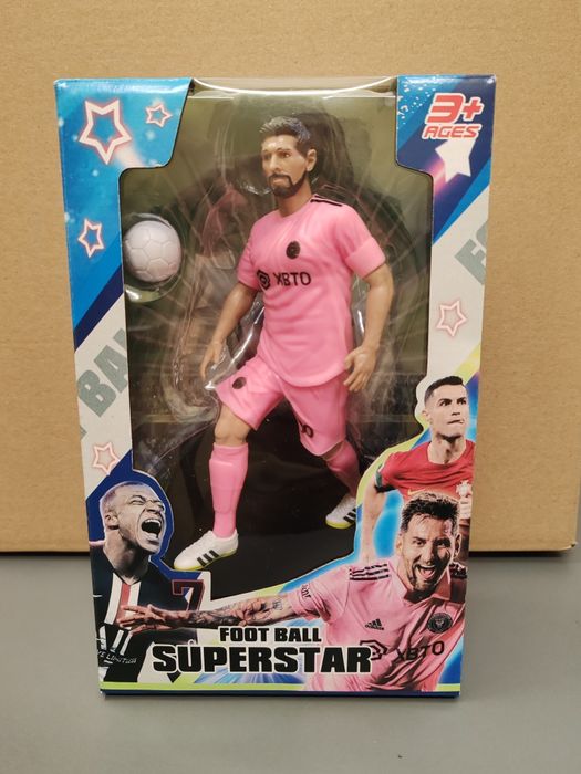 Уникални фигури на Роналдо и Меси