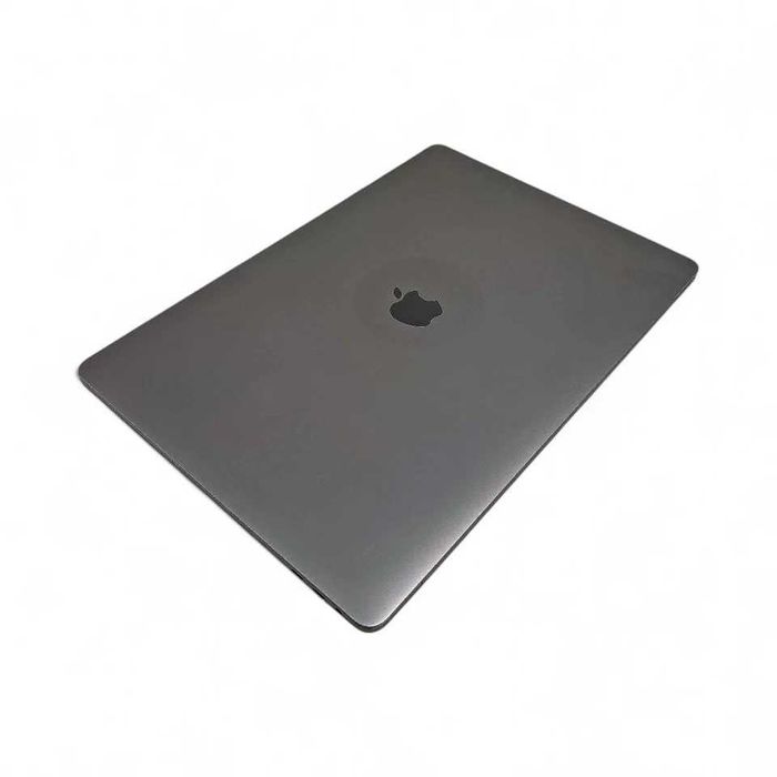 Apple MacBook Pro 14.3" i7-7920HQ 512GB SSD 16GB