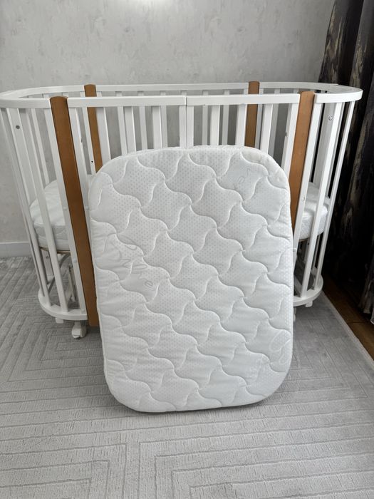 Детская кровать (новая)