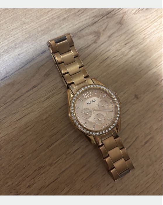 Часовник fossil