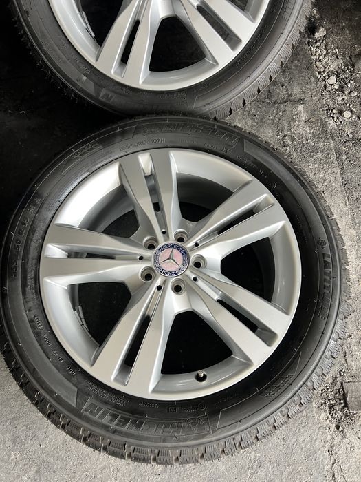 Roti NOI Mercedes  cod original (A1664010702  ) ML , GLE , GLK , GL + anvelope 255/50/19 , Michelin !