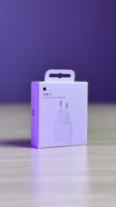 Apple 20W USB-C Power adapter Адаптер для Apple USB-C мощностью 20 Вт