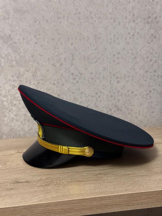 Продам фуражку размер 58
