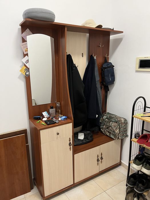 Продам  прихожую
