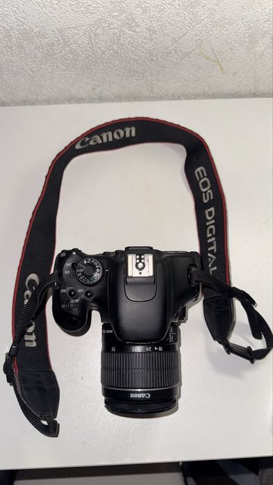 Продам canon 600D