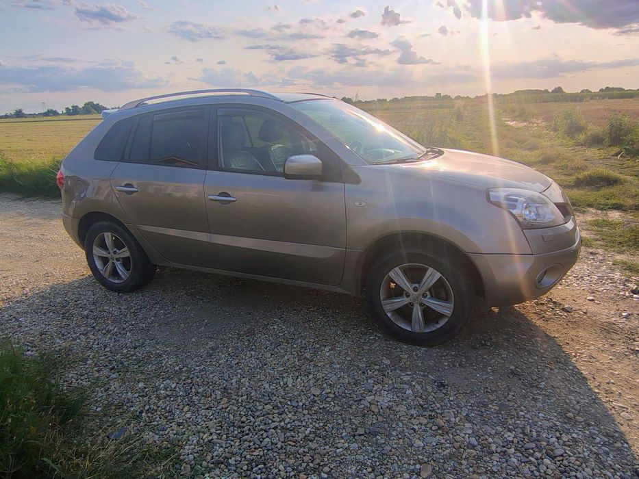 Vând Renault Koleos