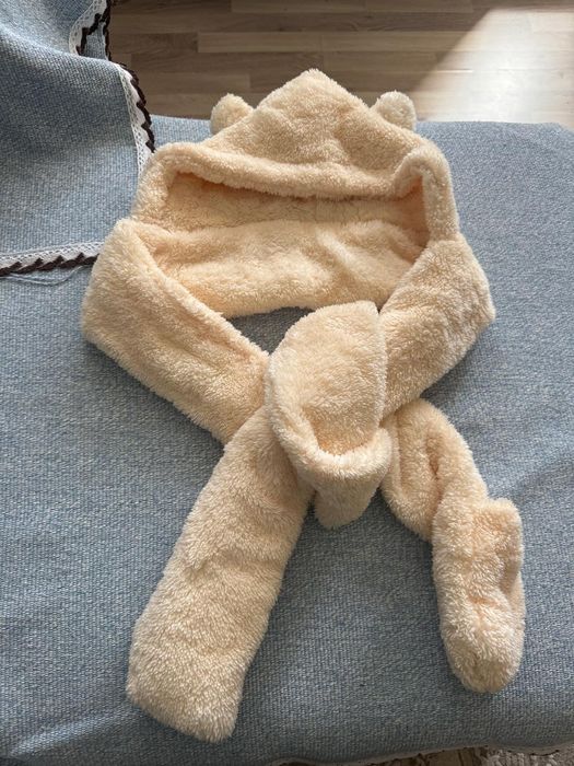 Ветровка, куртка, шубка на девочку