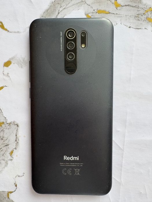 Продам телефон Редми