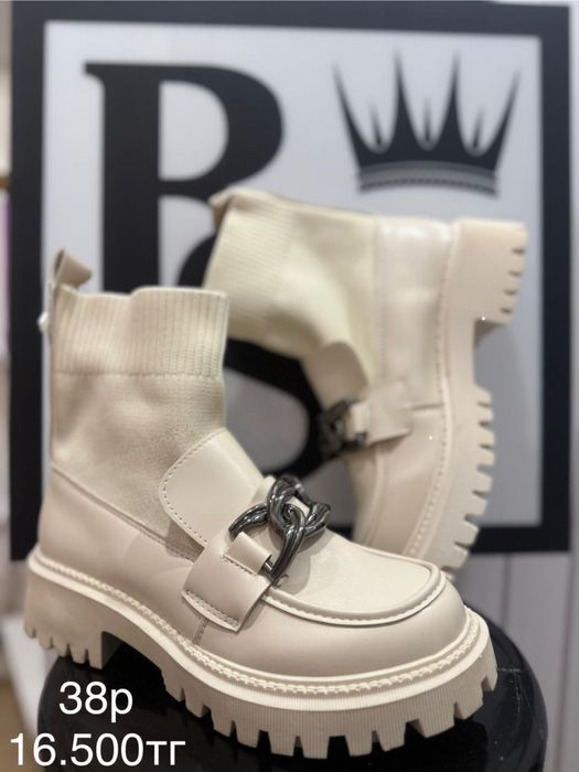 Продам обувь, кроссовки, ботинки, туфли