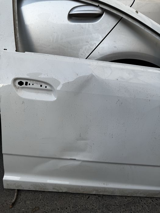 Cobalt eshik toza zavod oldi ong tomon miatina qisa boldi srocniga