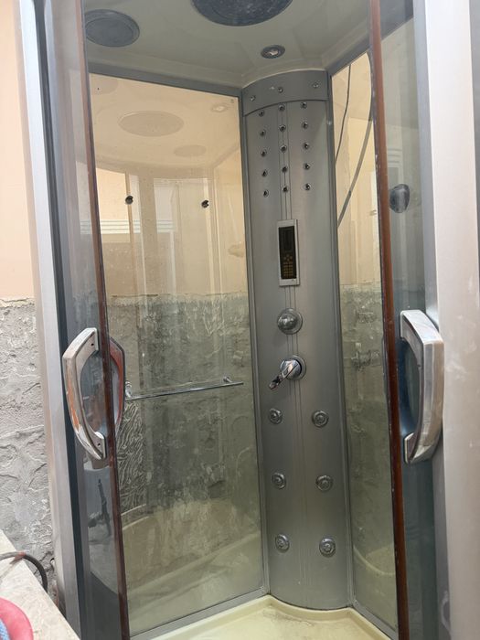 Продается душевая кабина