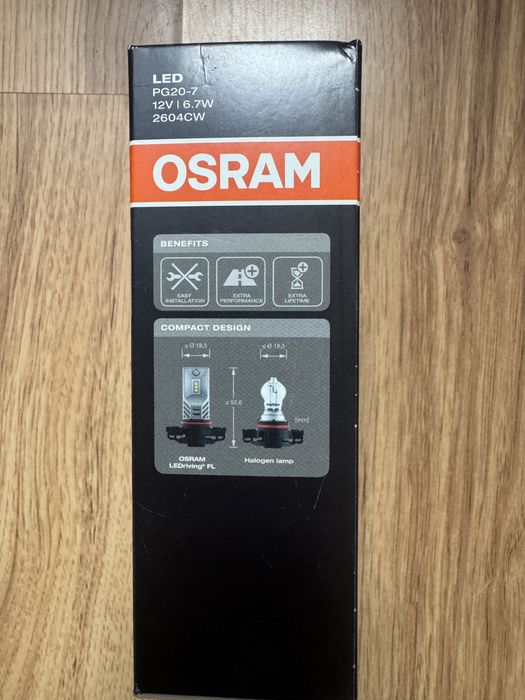 ЧИСТО НОВИ ЛЕД крушки OSRAM PG20-7